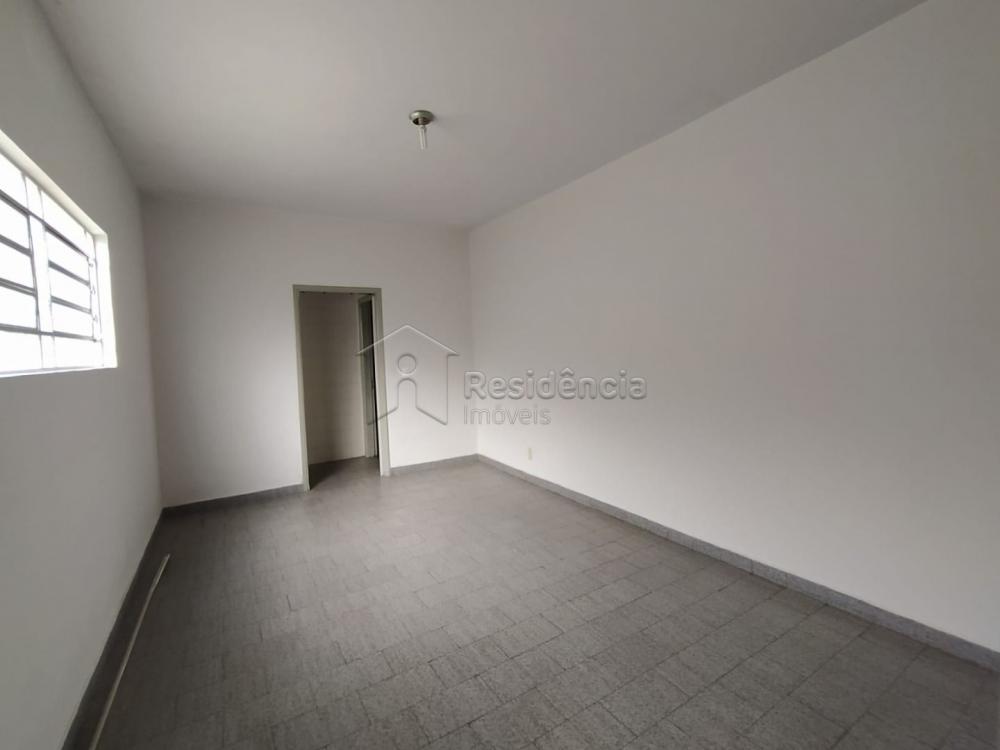 Casa à venda no Centro: 