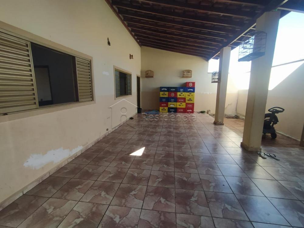 Casa à venda no Conjunto Habitacional Luiz Fernandes Dias: 