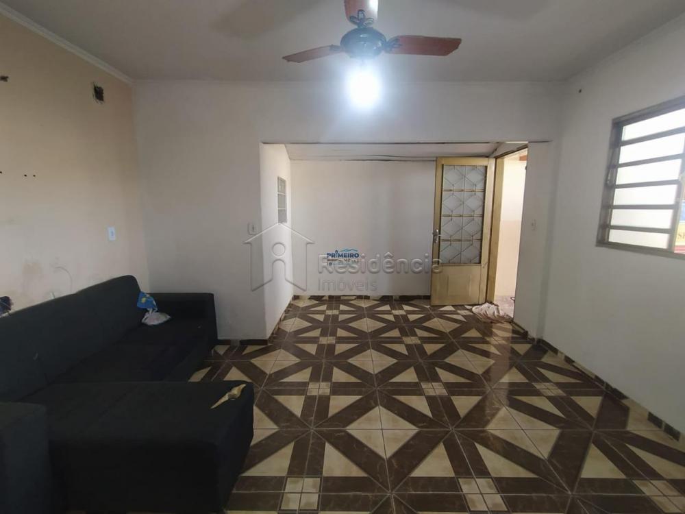 Casa à venda no Conjunto Habitacional Luiz Fernandes Dias: 