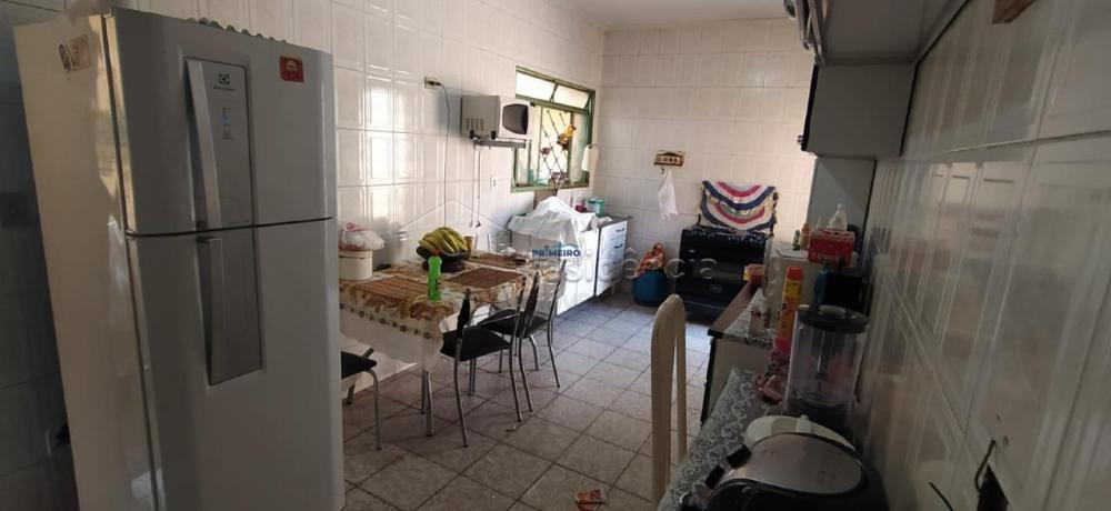 Casa à venda no Jardim São Francisco: 