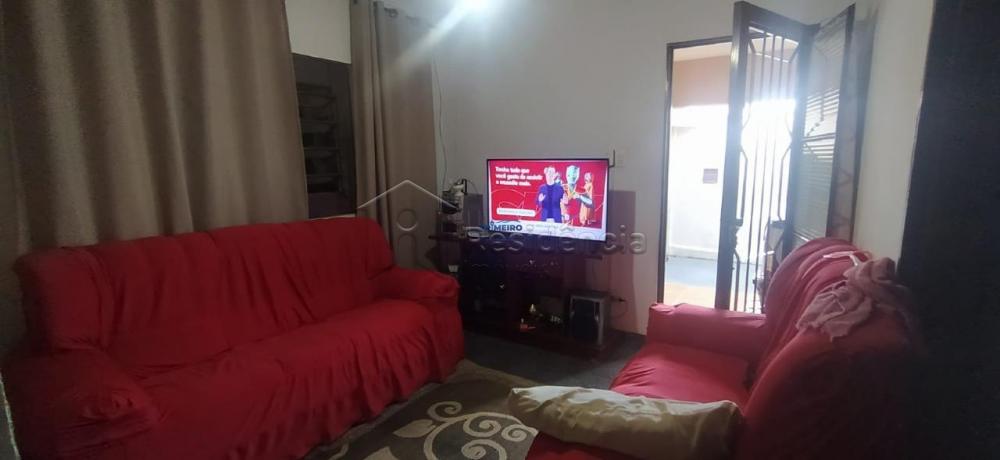 Casa à venda no Conjunto Habitacional Gilberto Rossetti (Cohab II): 