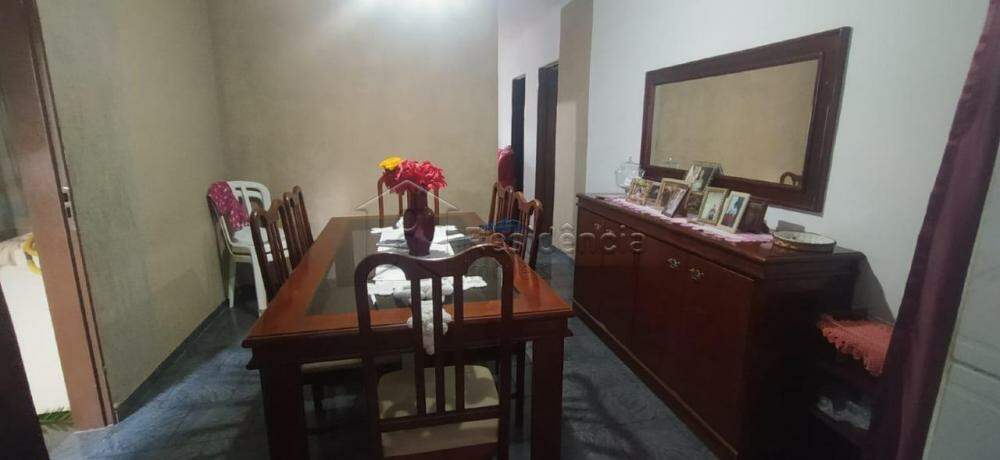 Casa à venda no Conjunto Habitacional Gilberto Rossetti (Cohab II): 