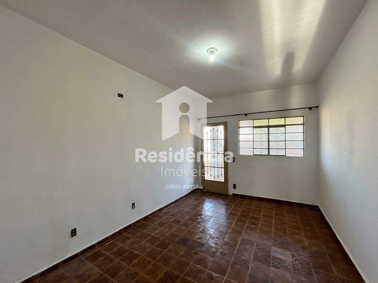 Casa à venda no Vila Lambari: 