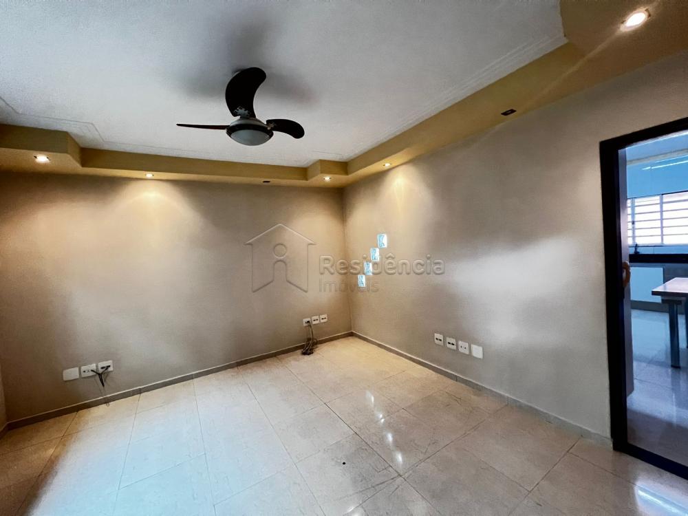 Casa à venda no Vila Santa Cruz: 