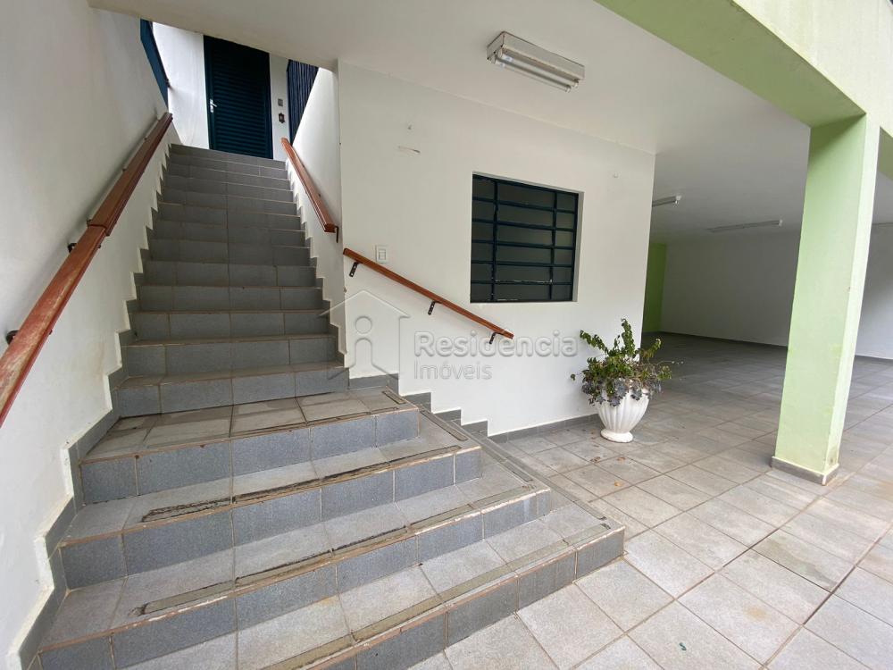 Casa à venda no Jardim Lavínia: 