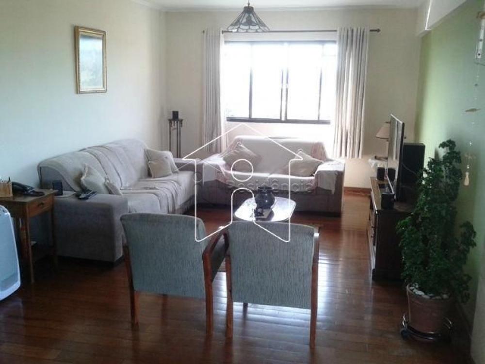 Apartamento à venda no Jardim Lavínia: 