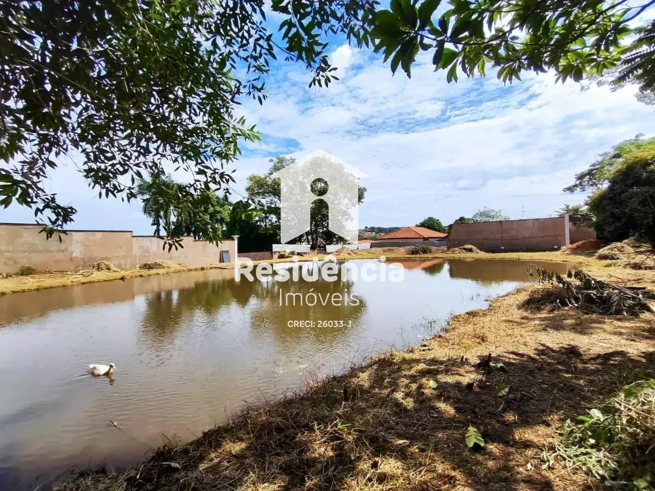 Terreno à venda no Aparecida: 