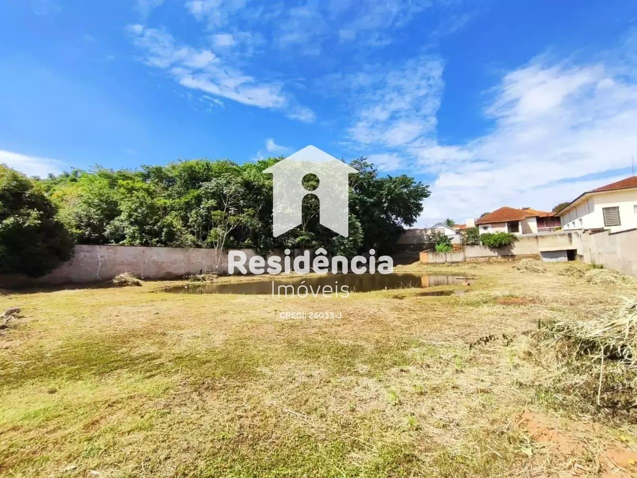 Terreno à venda no Aparecida: 