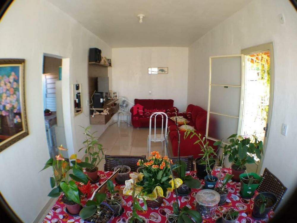 Casa à venda no Núcleo Habitacional Nenê Pereira Lima: 