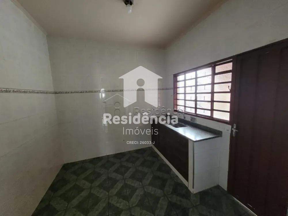 Casa para aluguel no Jardim Santa Maria: 