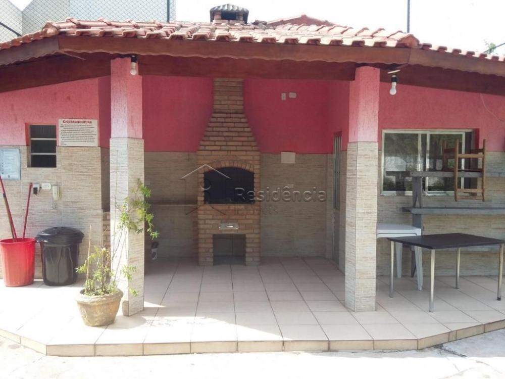 Apartamento à venda no Jardim Santo Antônio: 