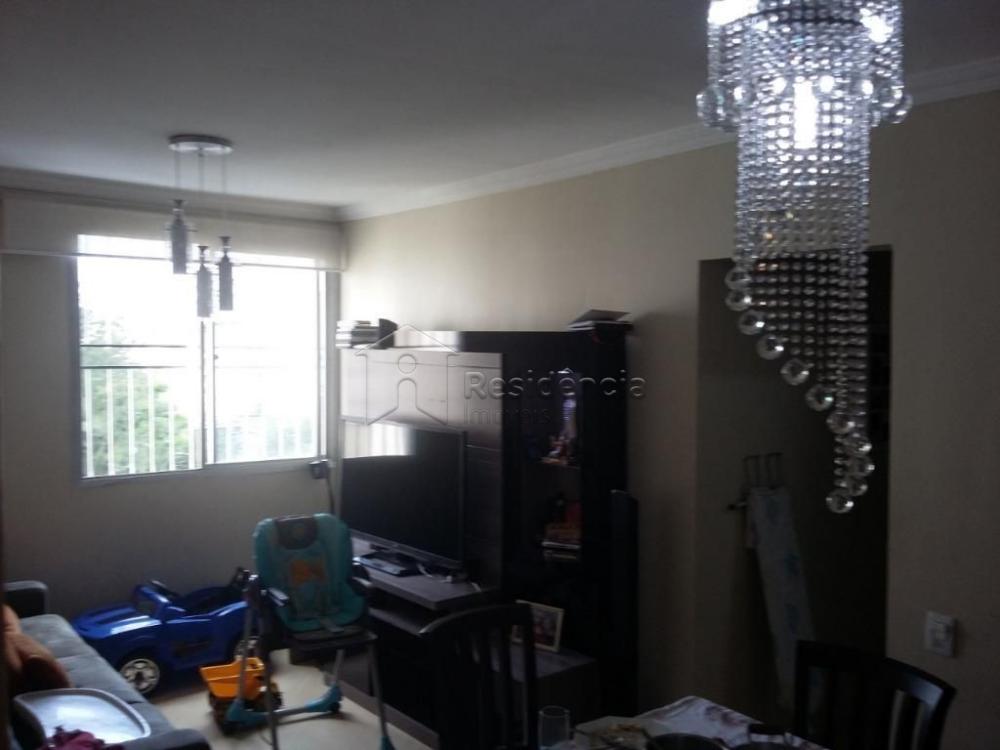 Apartamento à venda no Jardim Santo Antônio: 