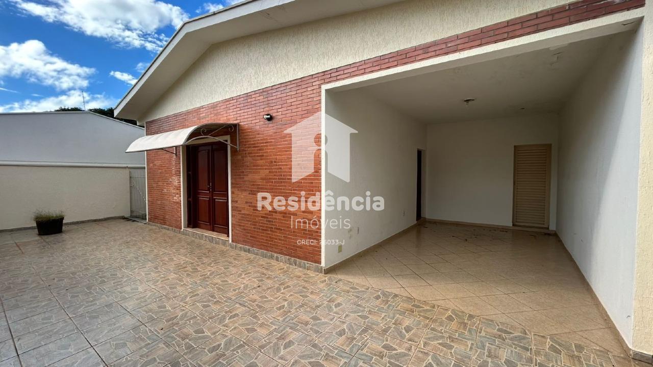 Casa para aluguel no Jardim Morro Azul: 