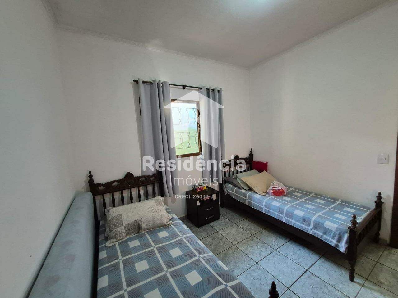 Casa à venda no Jardim das Figueiras: 