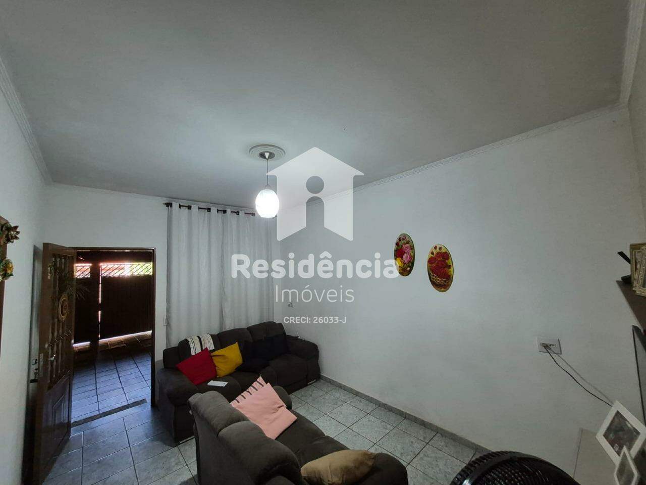 Casa à venda no Jardim das Figueiras: 