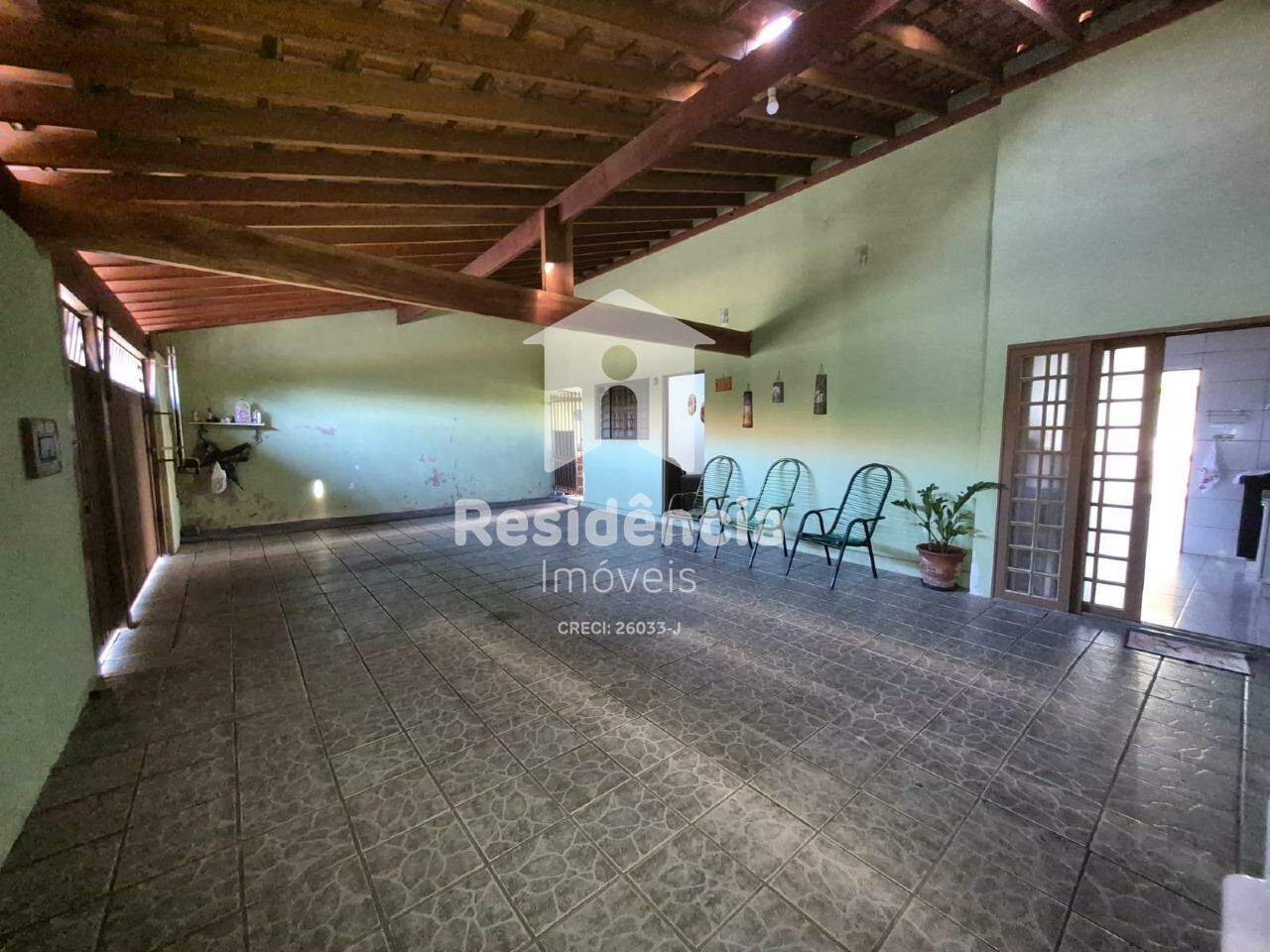 Casa à venda no Jardim das Figueiras: 