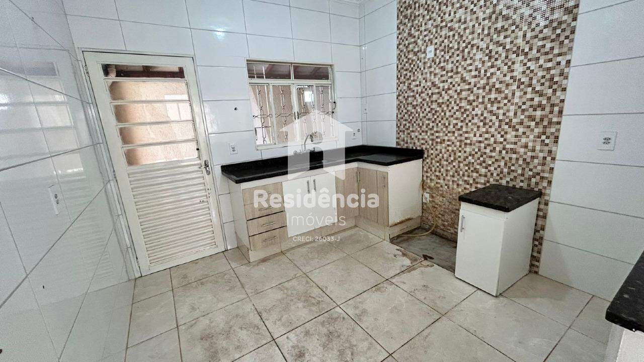 Casa para aluguel no Jardim Riachuelo: 