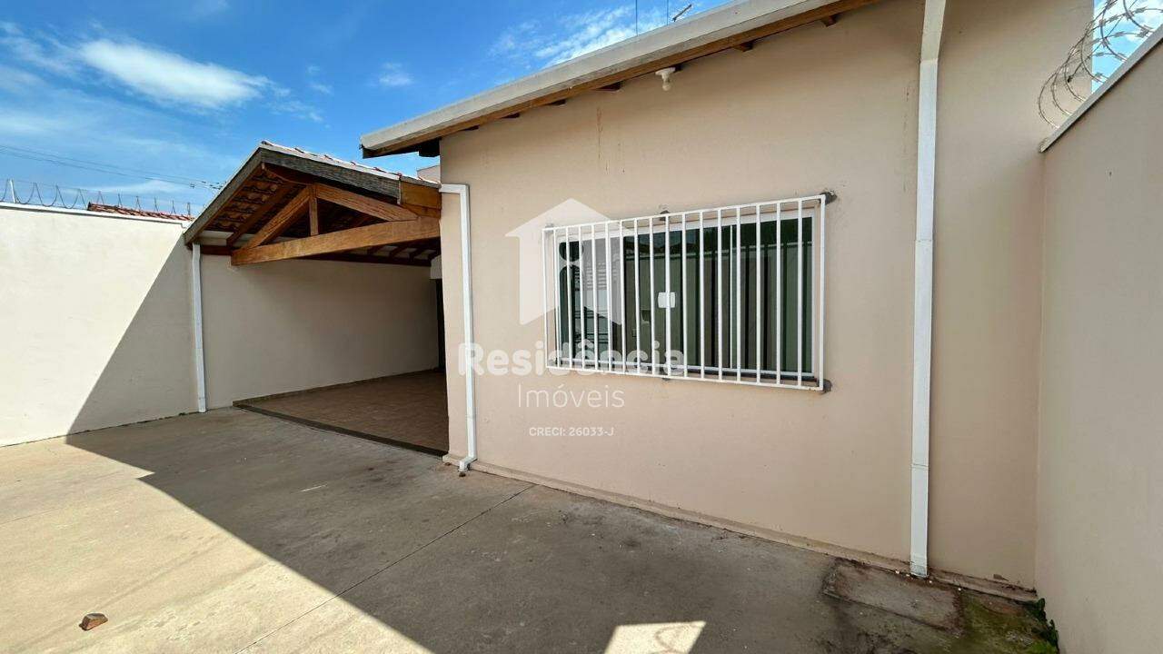 Casa para aluguel no Jardim Riachuelo: 