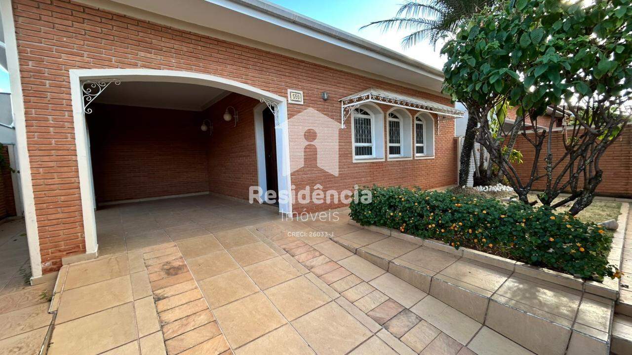 Casa para aluguel no Jardim São Domingos (Chácaras São Domingos): 