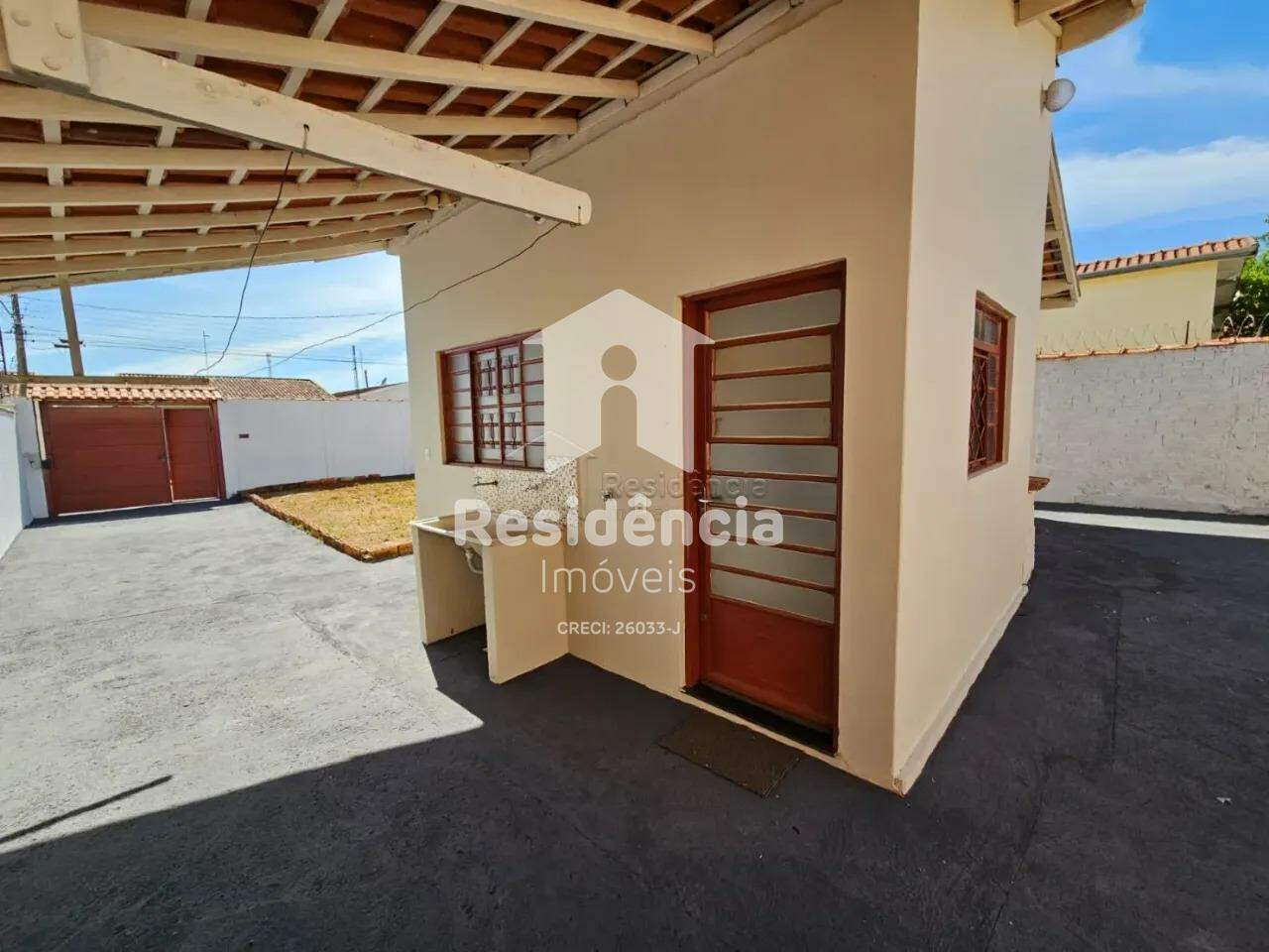 Casa para aluguel no Jardim São Domingos (Chácaras São Domingos): 
