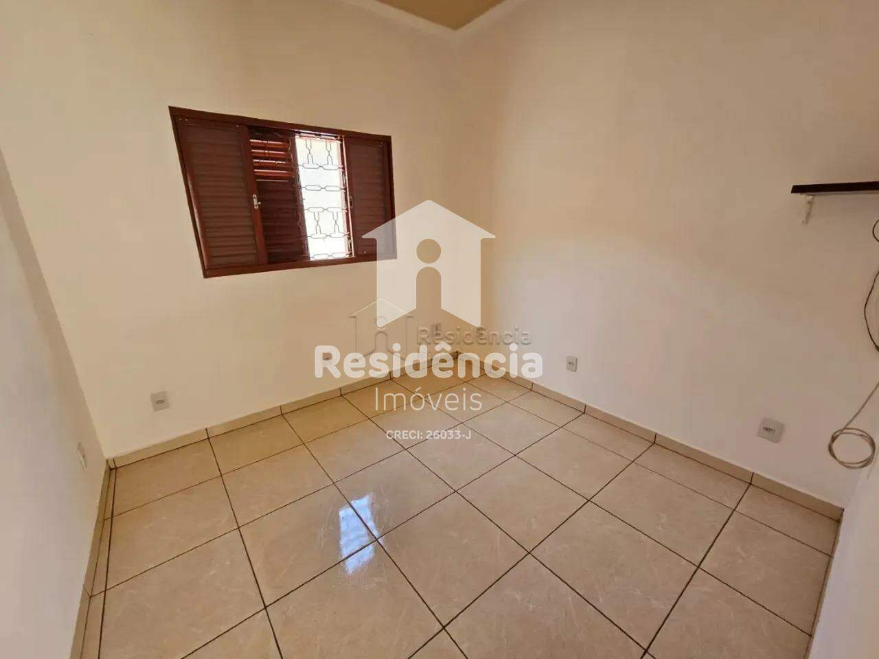 Casa para aluguel no Jardim São Domingos (Chácaras São Domingos): 
