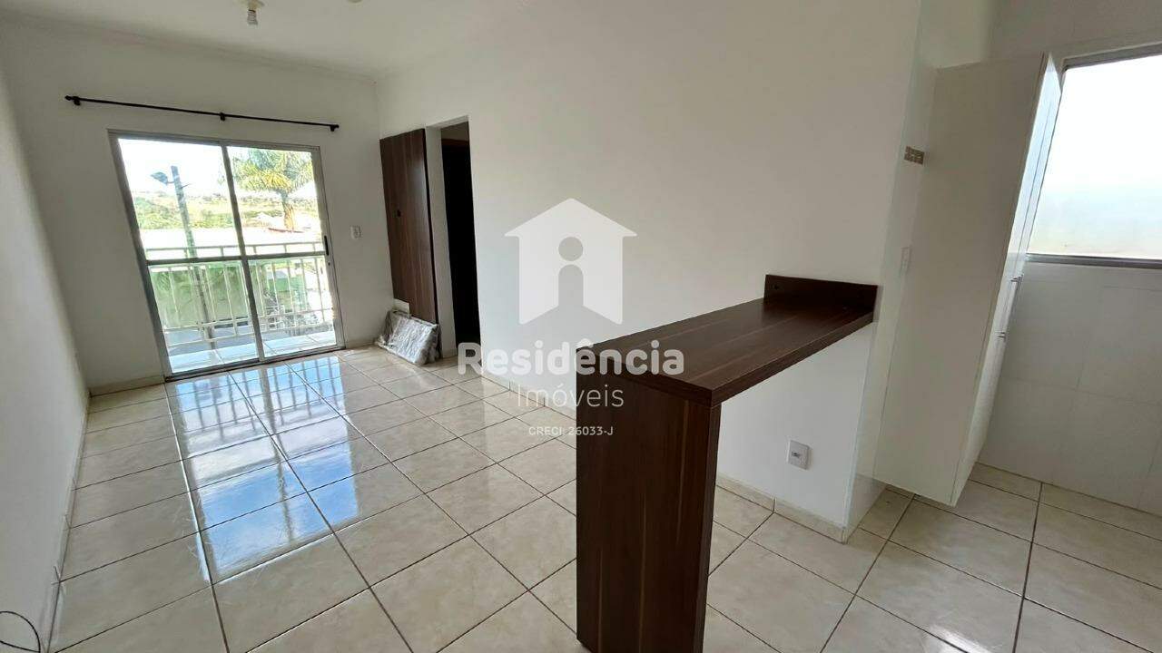 Apartamento para aluguel no Residencial Samambaia: 