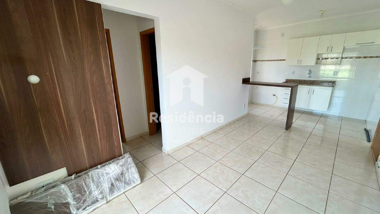 Apartamento para aluguel no Residencial Samambaia: 