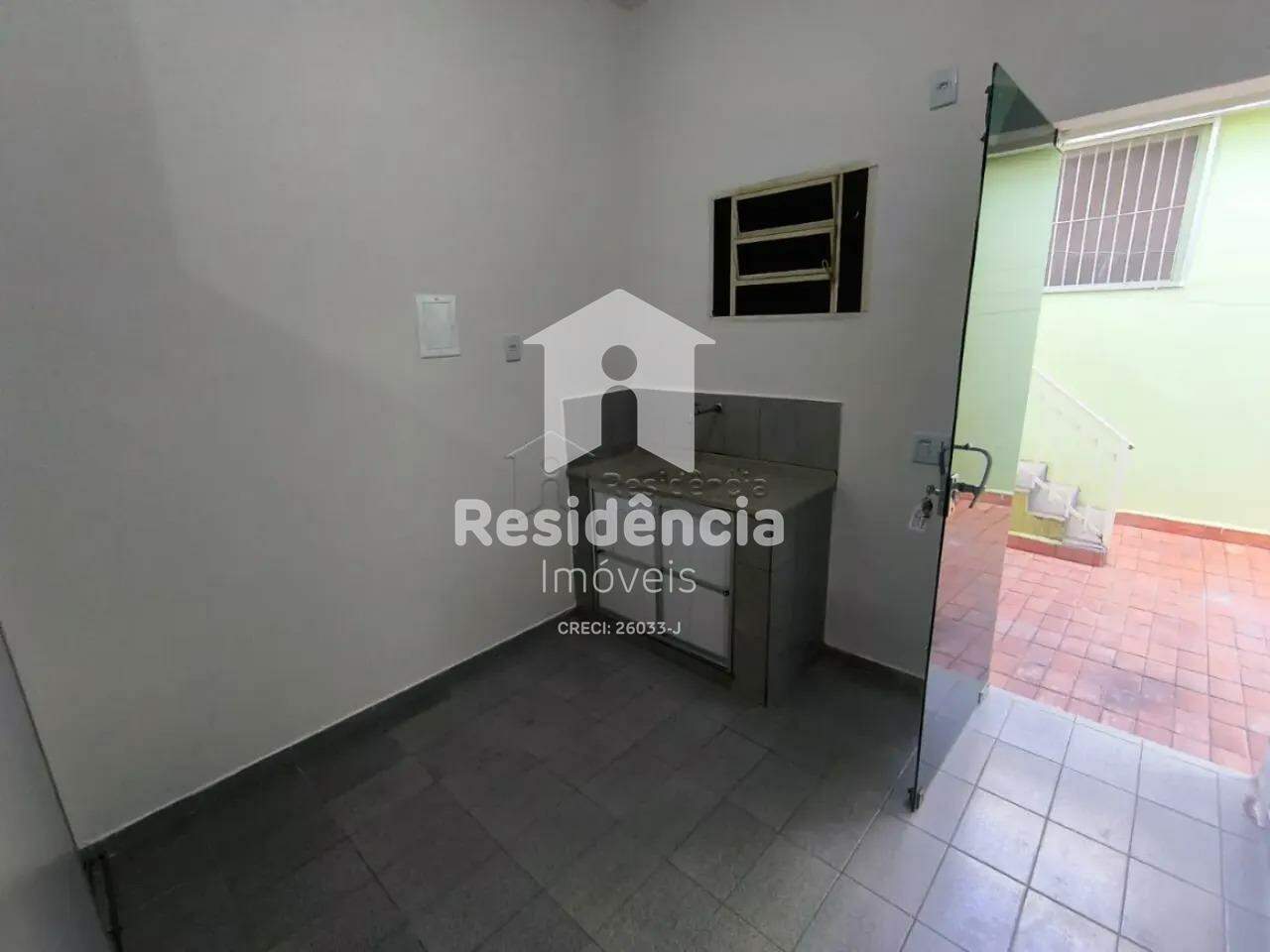 Kitnet para aluguel no Centro: 
