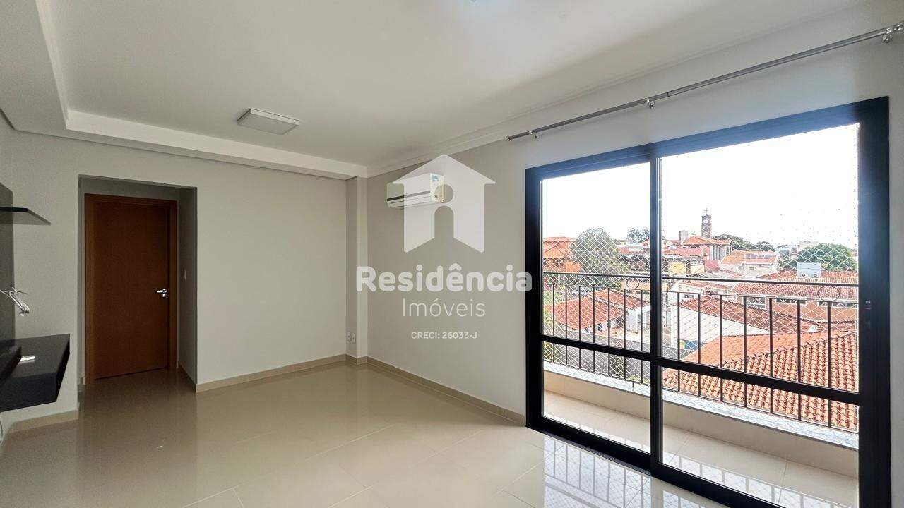 Casa para aluguel no Centro: 
