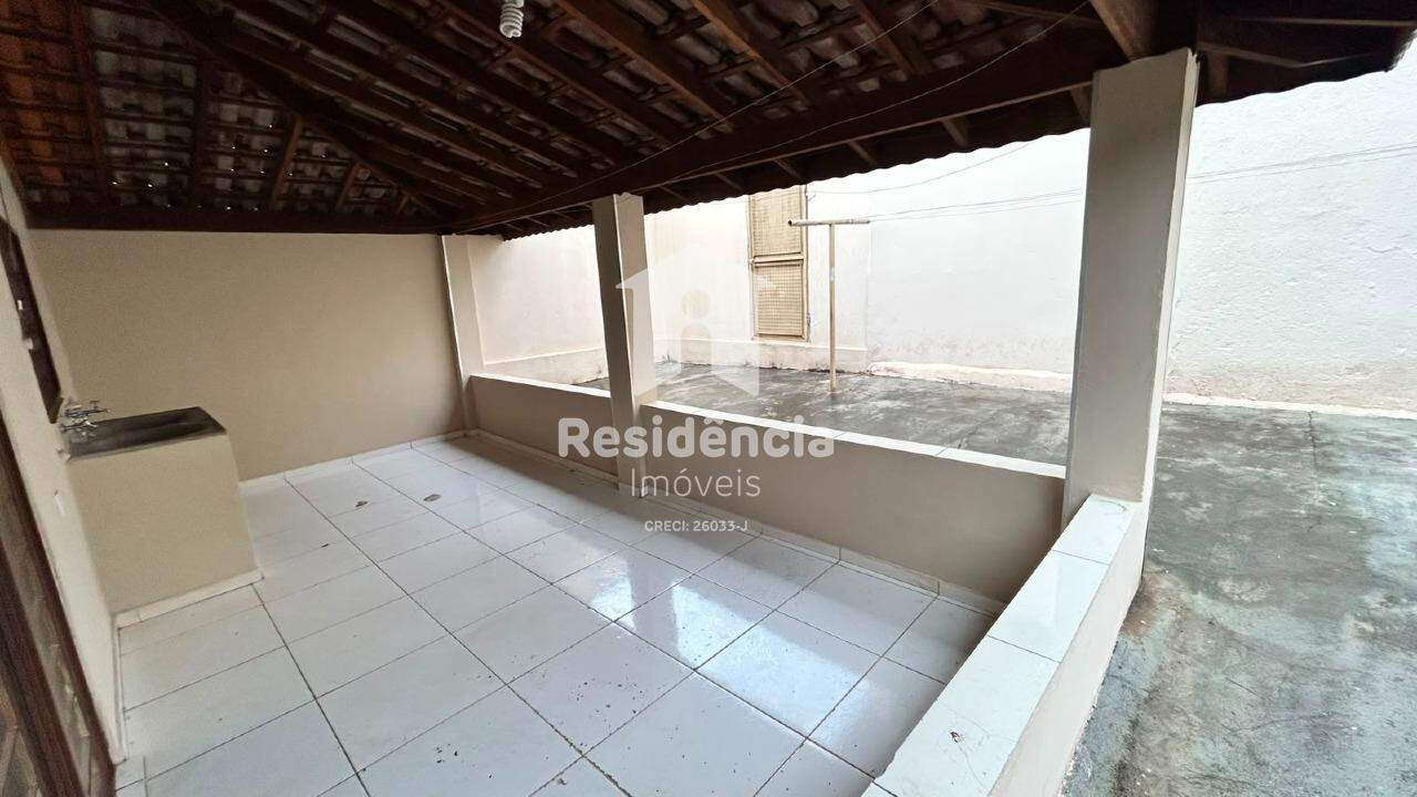 Casa para aluguel no Jardim Santa Cecília: 
