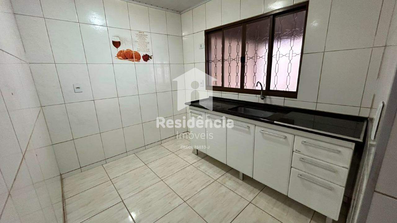 Casa para aluguel no Jardim Santa Cecília: 