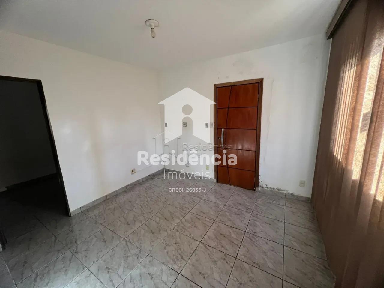 Casa para aluguel no Conjunto Habitacional Gilberto Rossetti: 