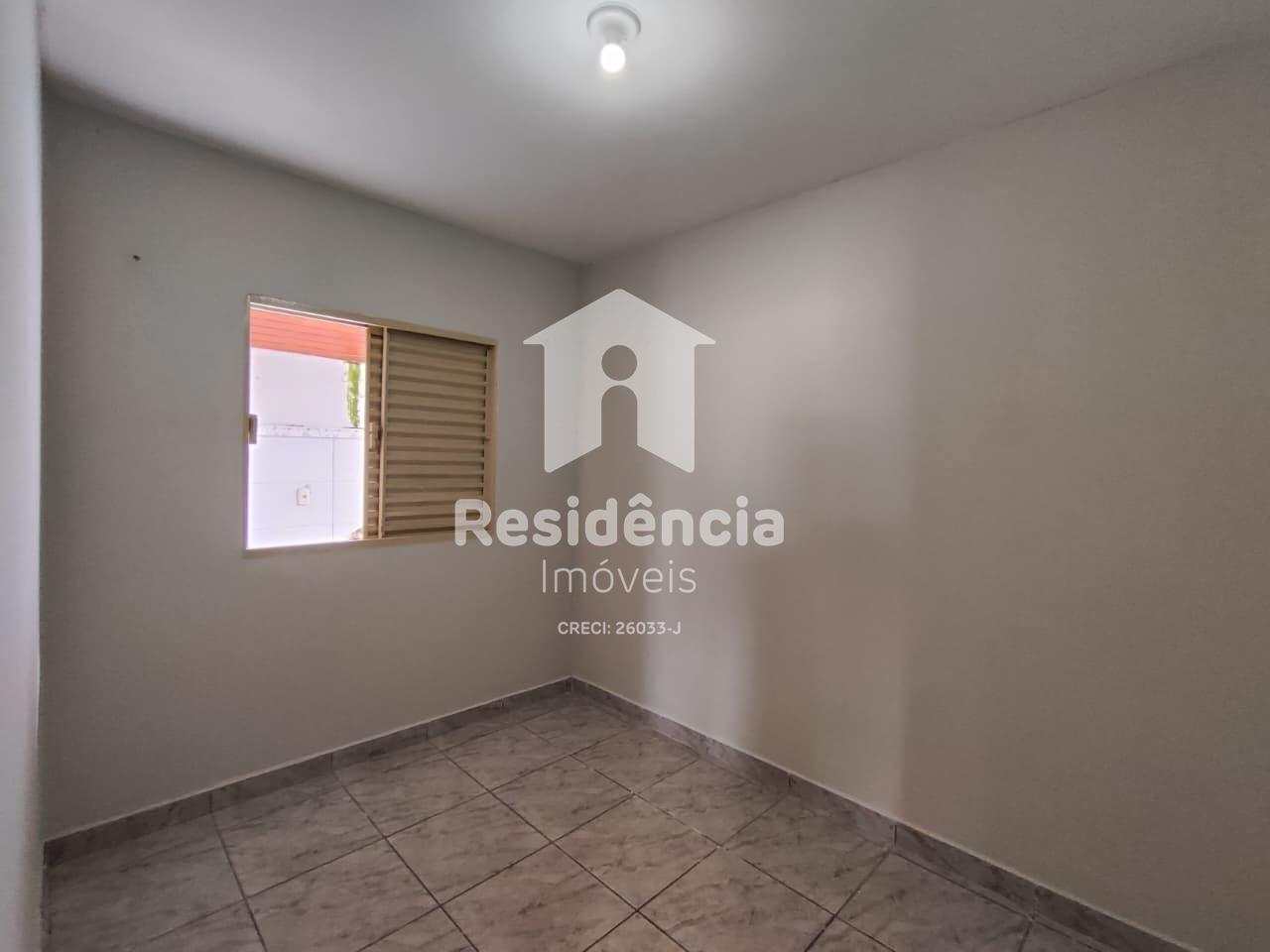 Casa para aluguel no Conjunto Habitacional Gilberto Rossetti: 