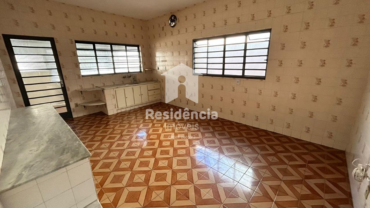 Casa para aluguel no Jardim São Domingos (Chácaras São Domingos): 