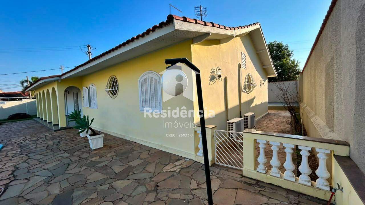 Casa para aluguel no Vila Quintino: 