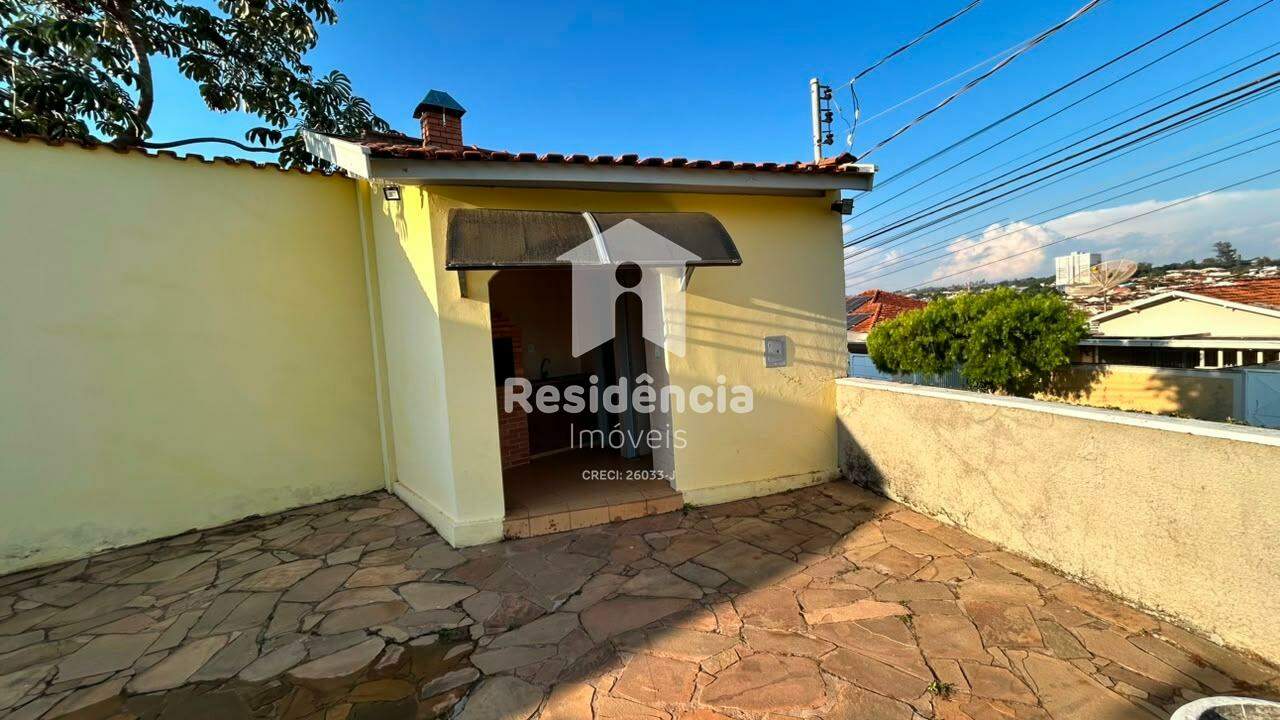 Casa para aluguel no Vila Quintino: 