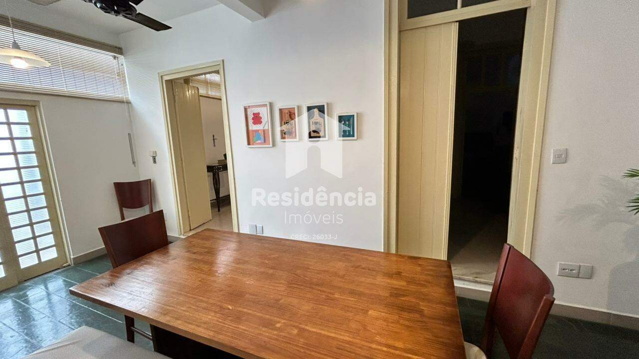 Casa para aluguel no Centro: 