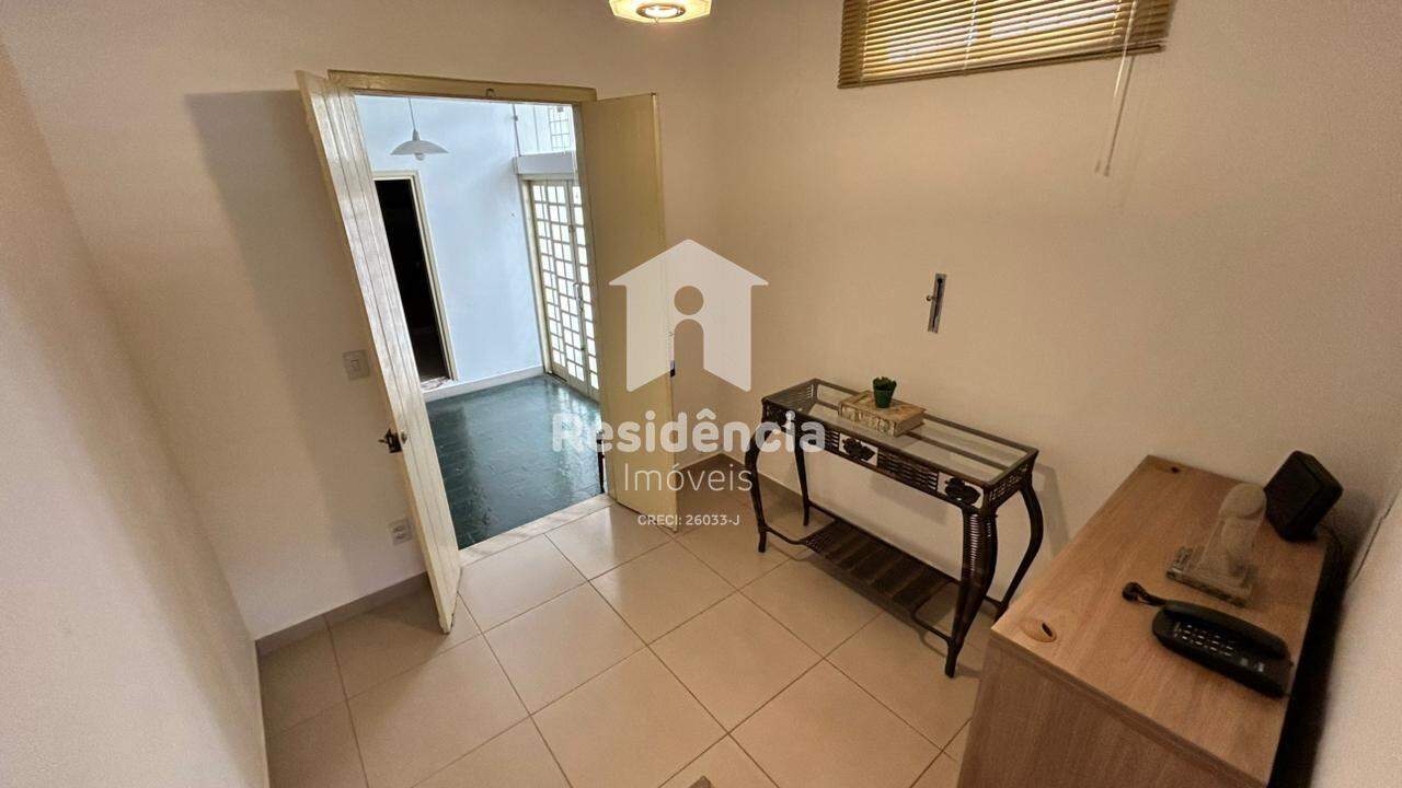 Casa para aluguel no Centro: 