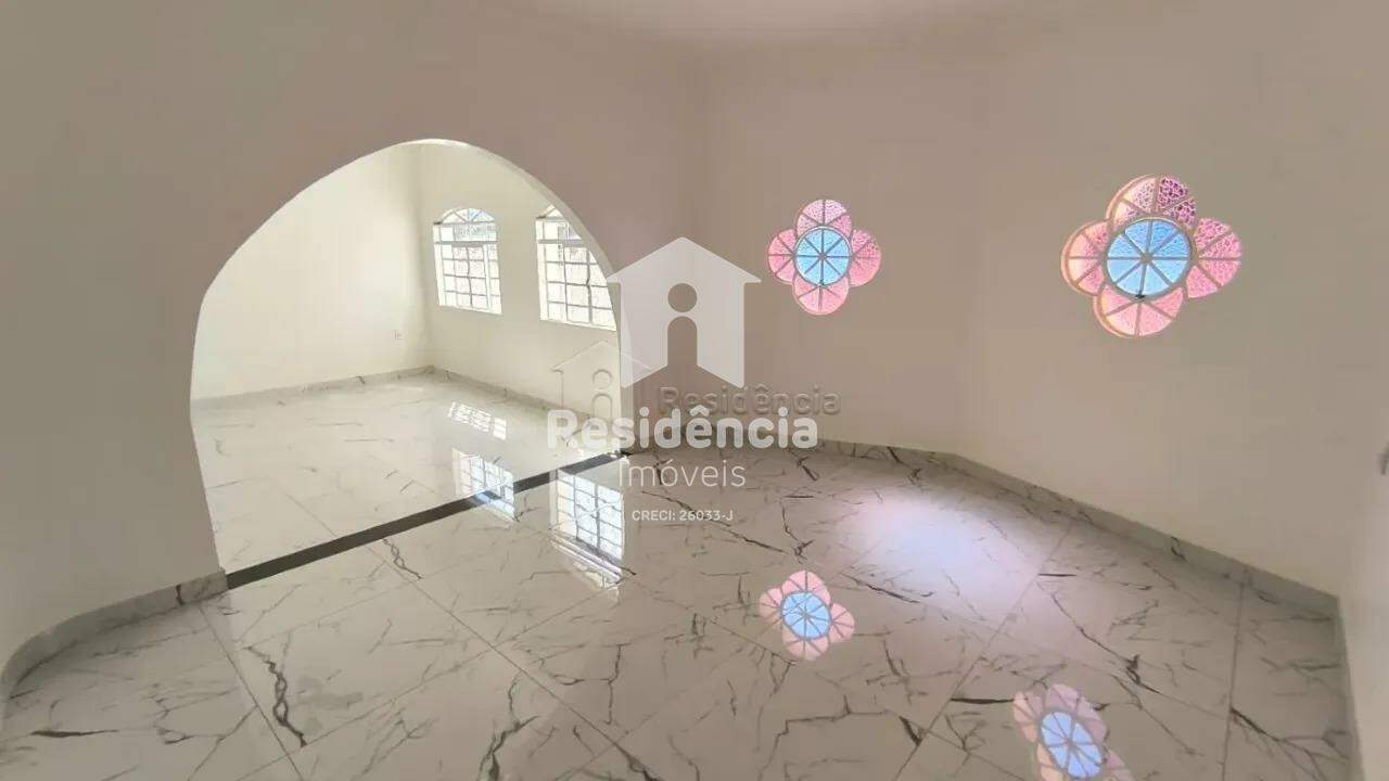Casa para aluguel no Jardim Morro Azul: 