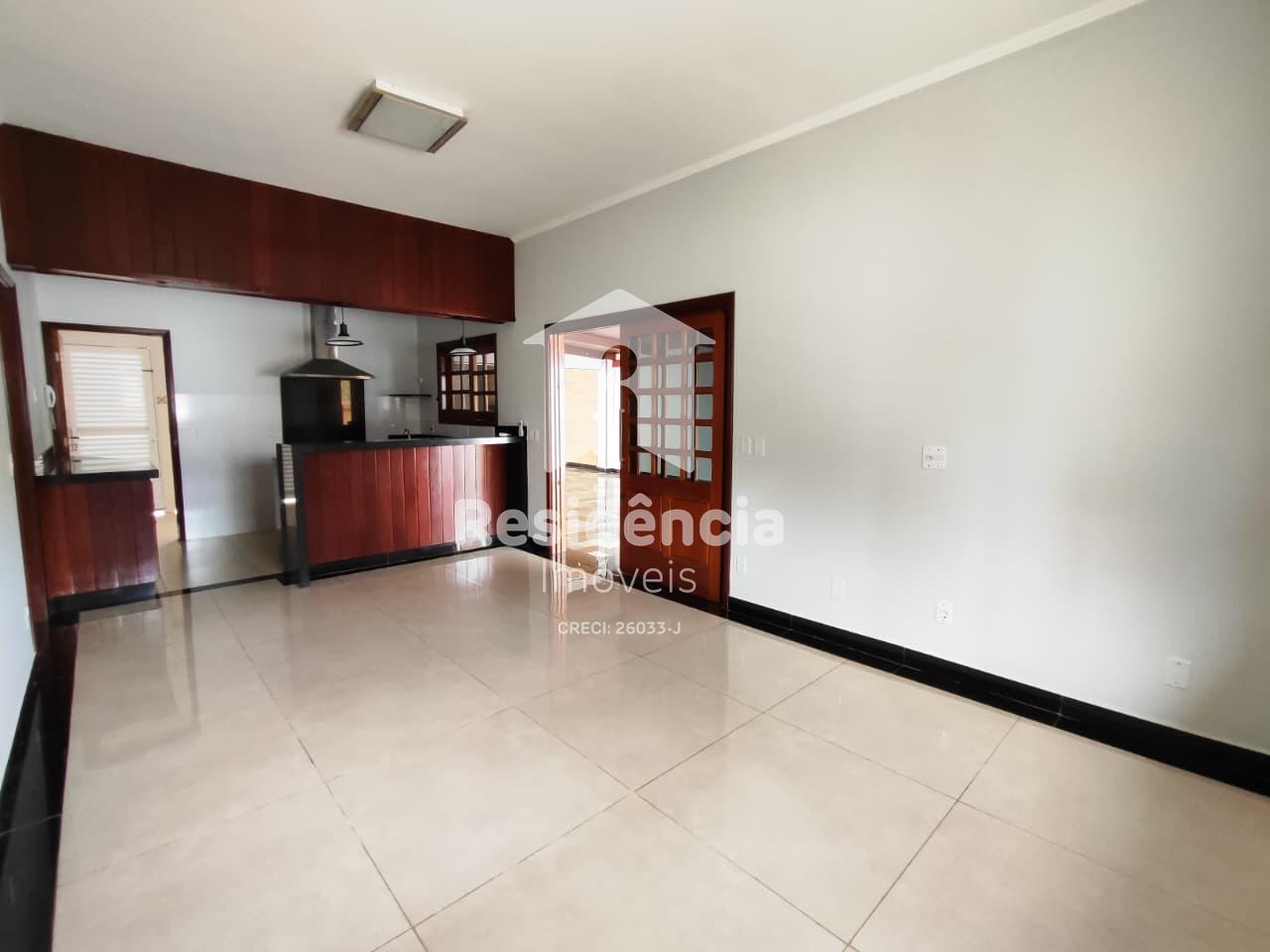 Casa para aluguel no Centro: 