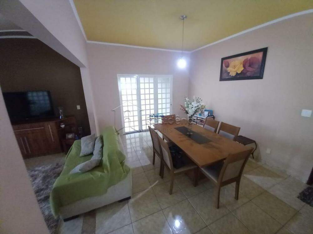 Casa à venda no Jardim São Domingos (Chácaras São Domingos): 