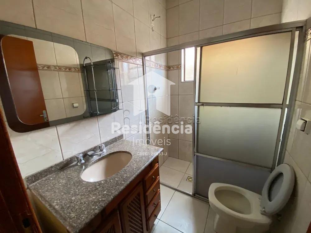 Casa para aluguel no Jardim das Figueiras: 