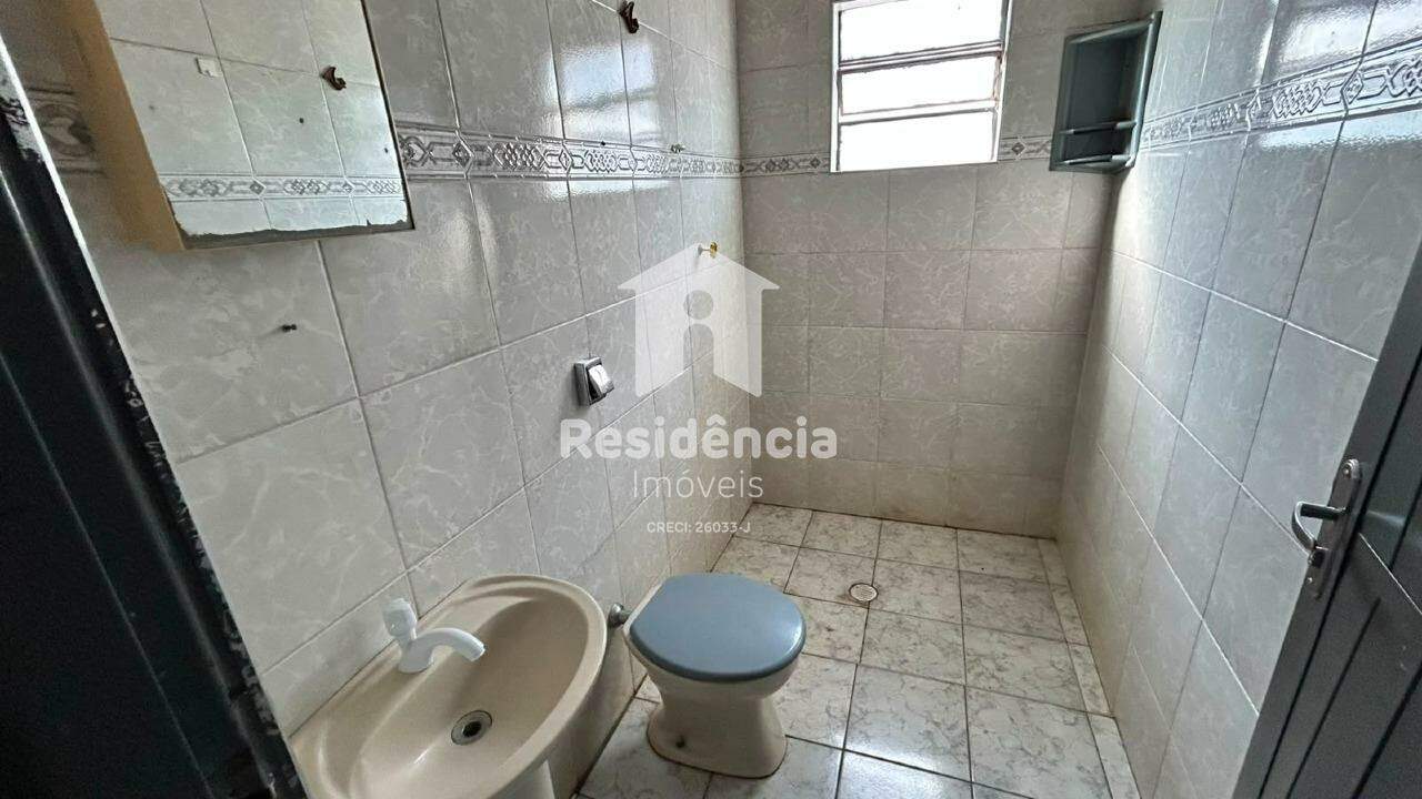 Casa para aluguel no Jardim Chico Piscina: 