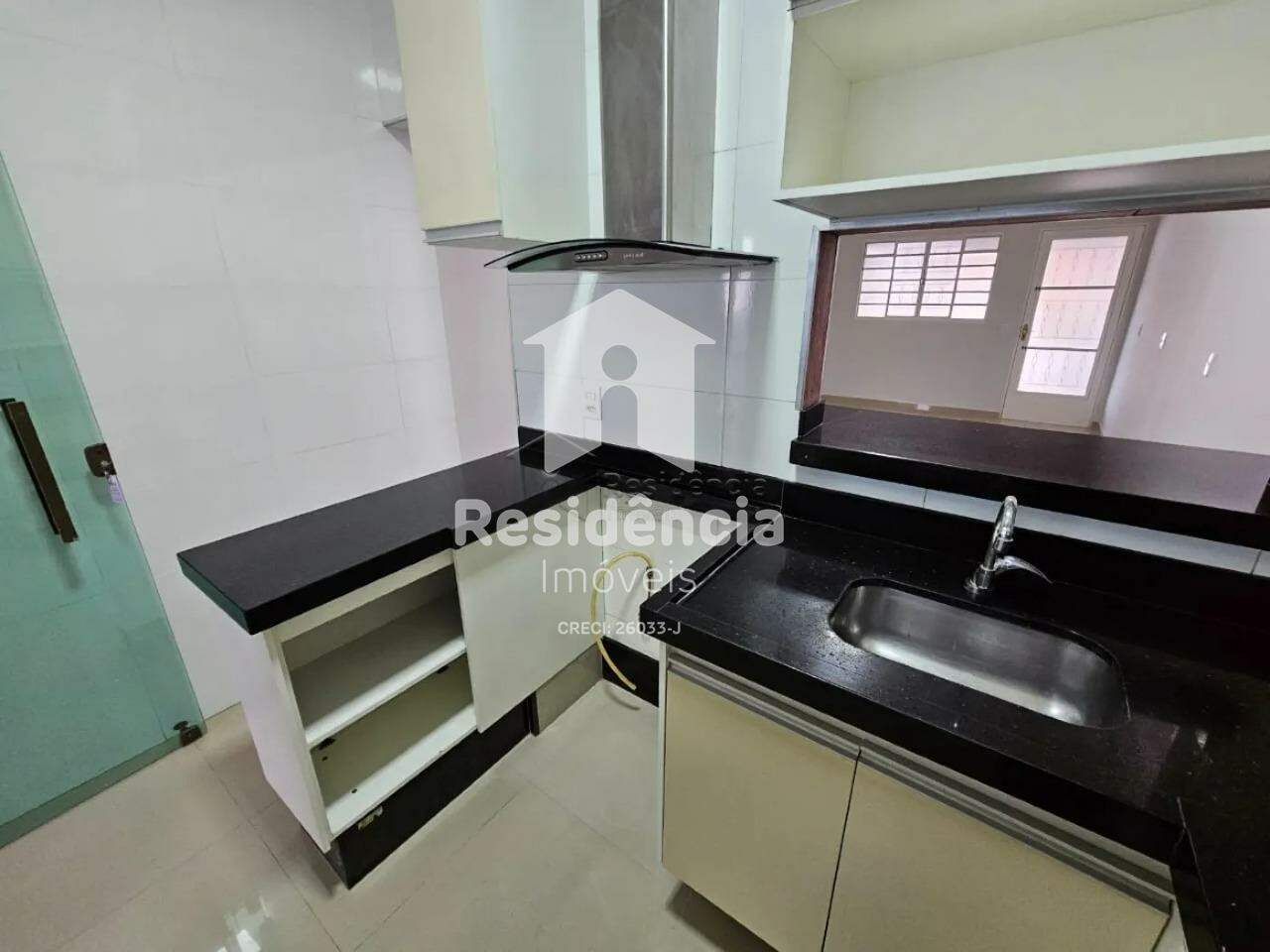 Casa para aluguel no Conj. Hab. Francisco Garófalo: 