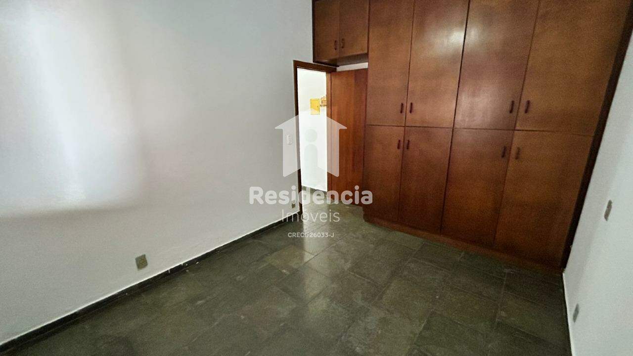 Casa para aluguel no Jardim São Domingos (Chácaras São Domingos): 