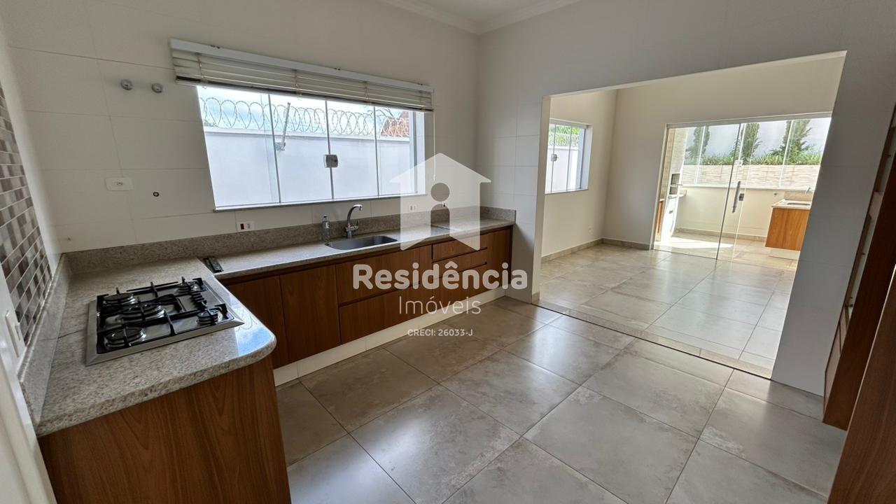 Casa para aluguel no Jardim da Paineira: 