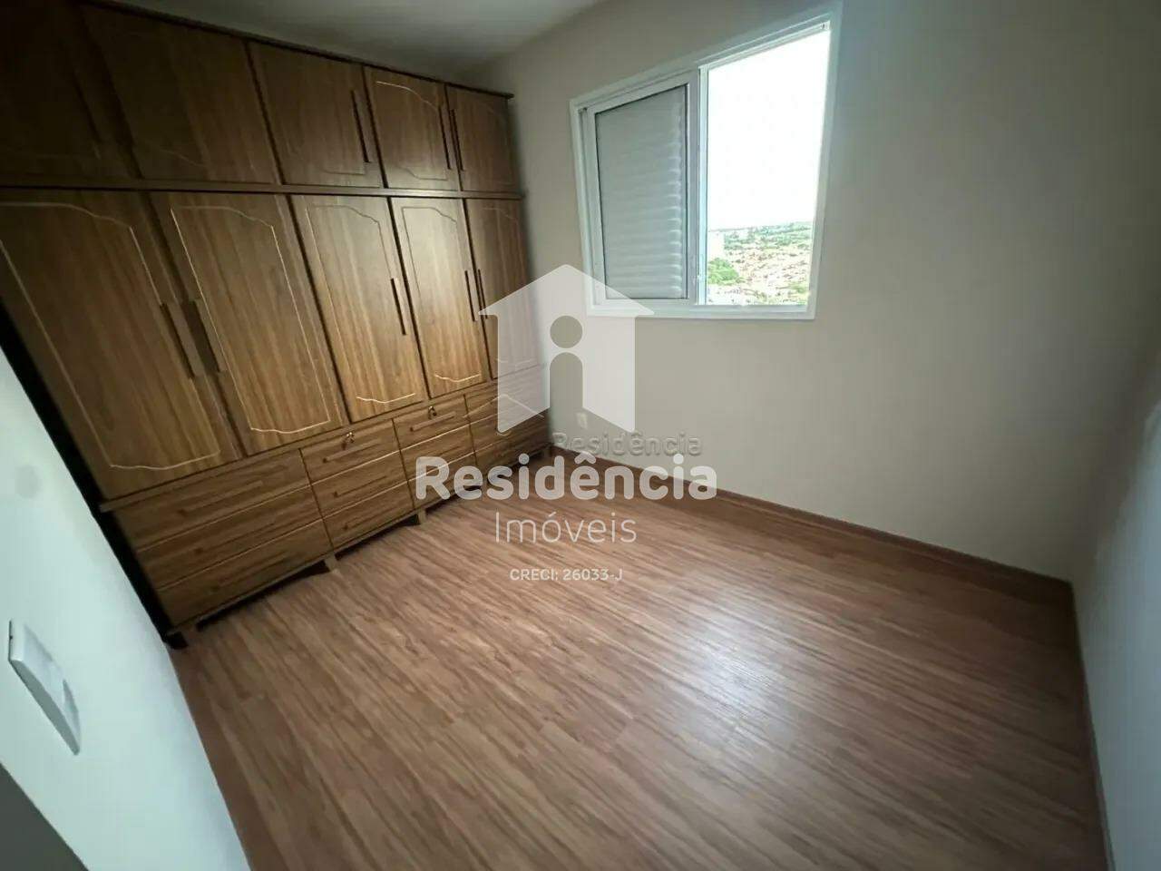 Apartamento para aluguel no Centro: 