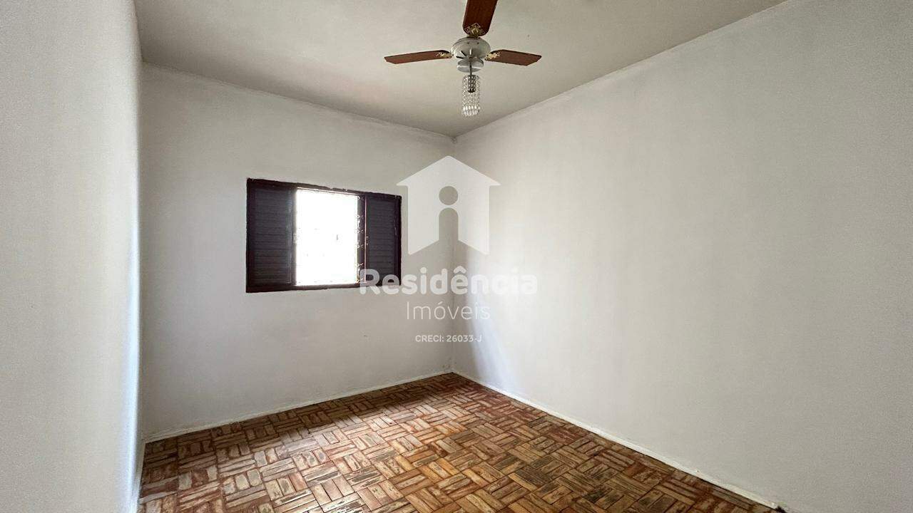 Casa para aluguel no Jardim São Francisco: 