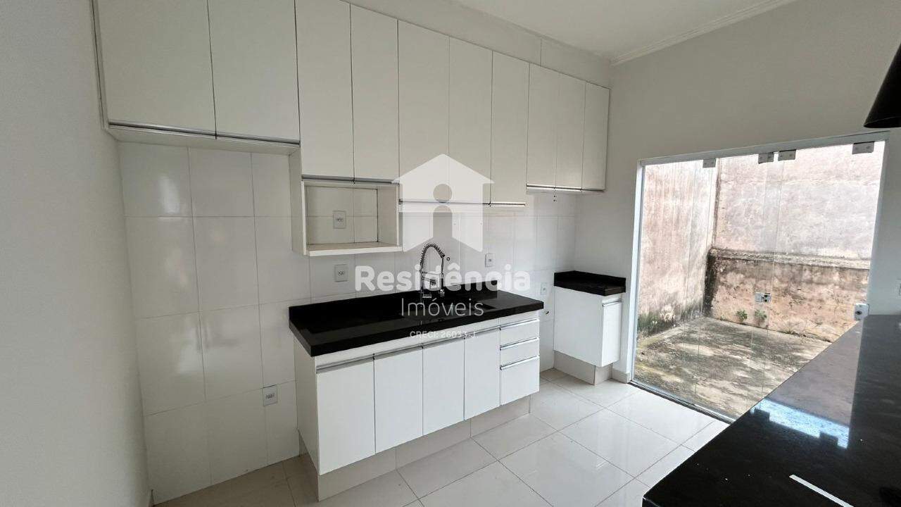Casa para aluguel no Jardim Lago dos Ipês: 