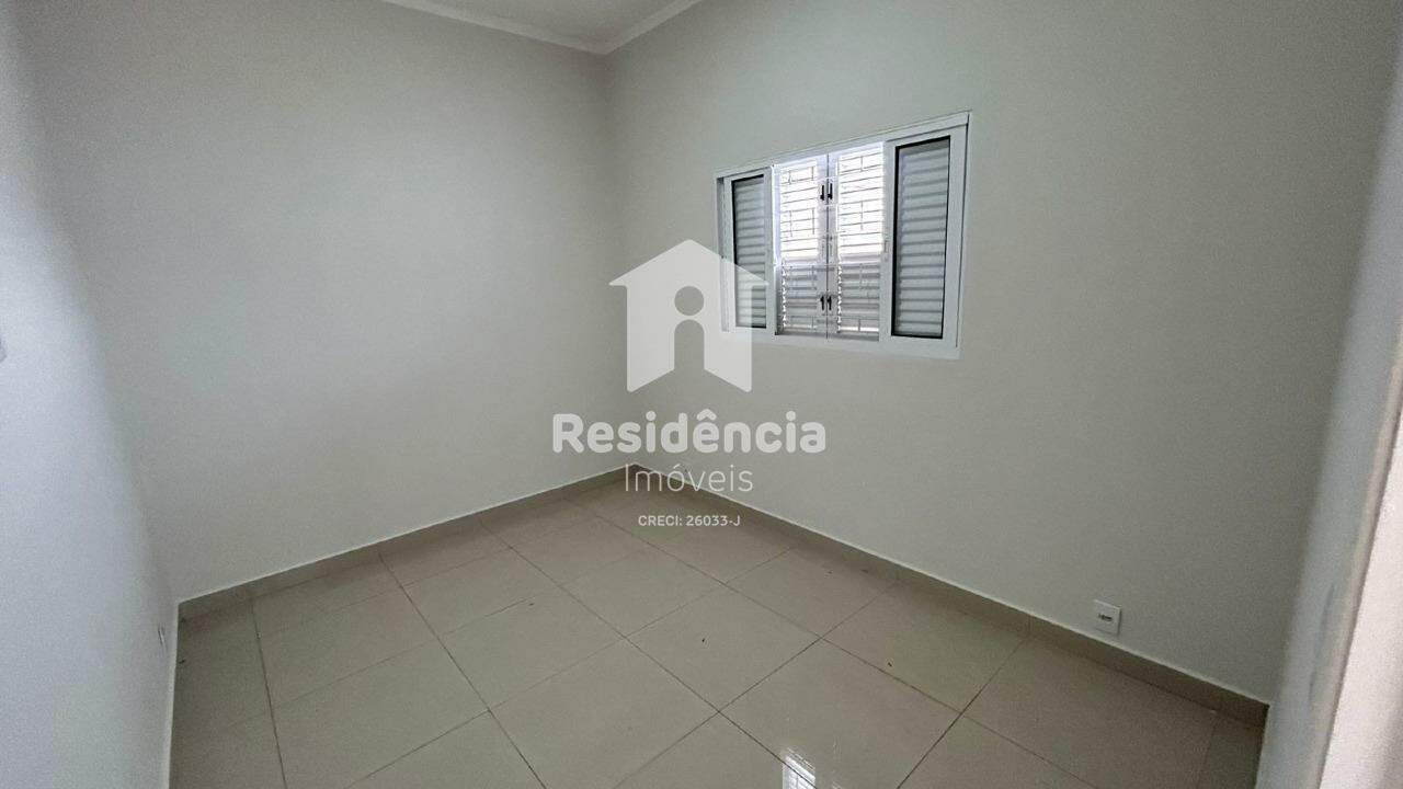 Casa para aluguel no Jardim Lago dos Ipês: 